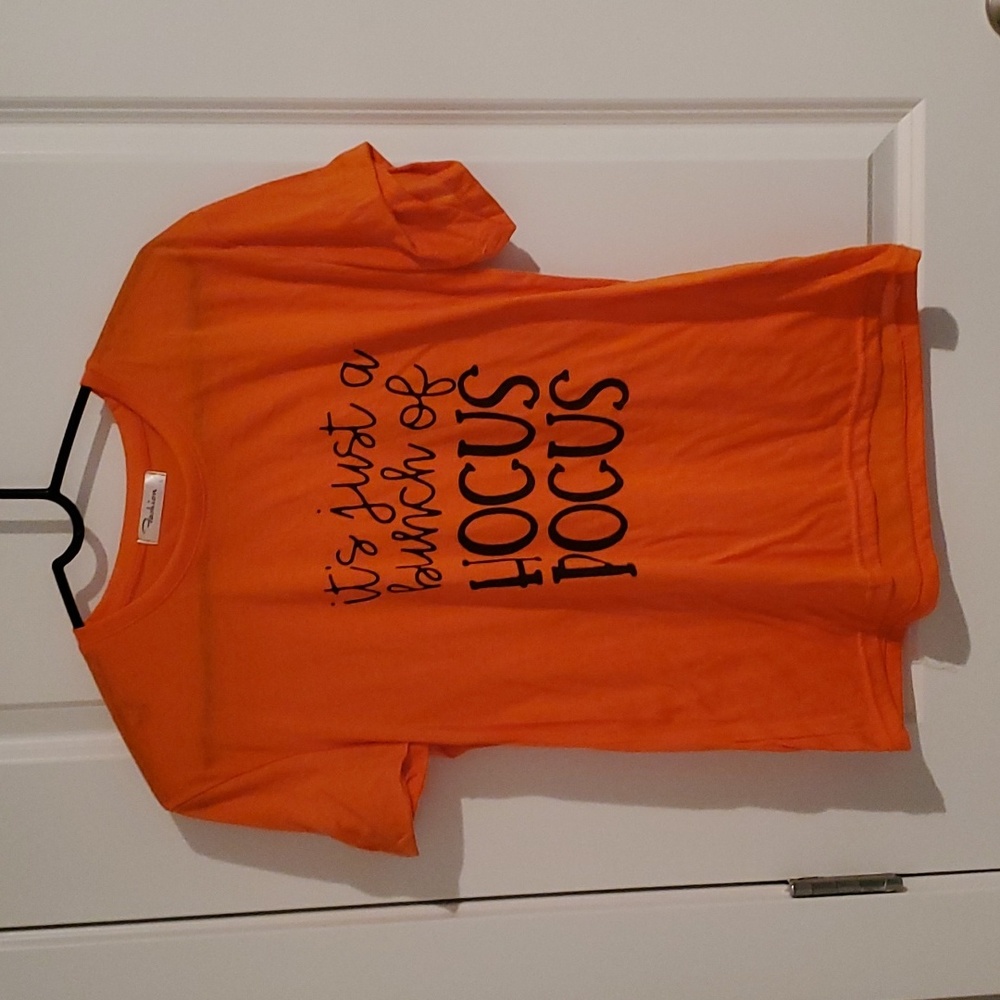 HOCUS POCUS TSHIRT